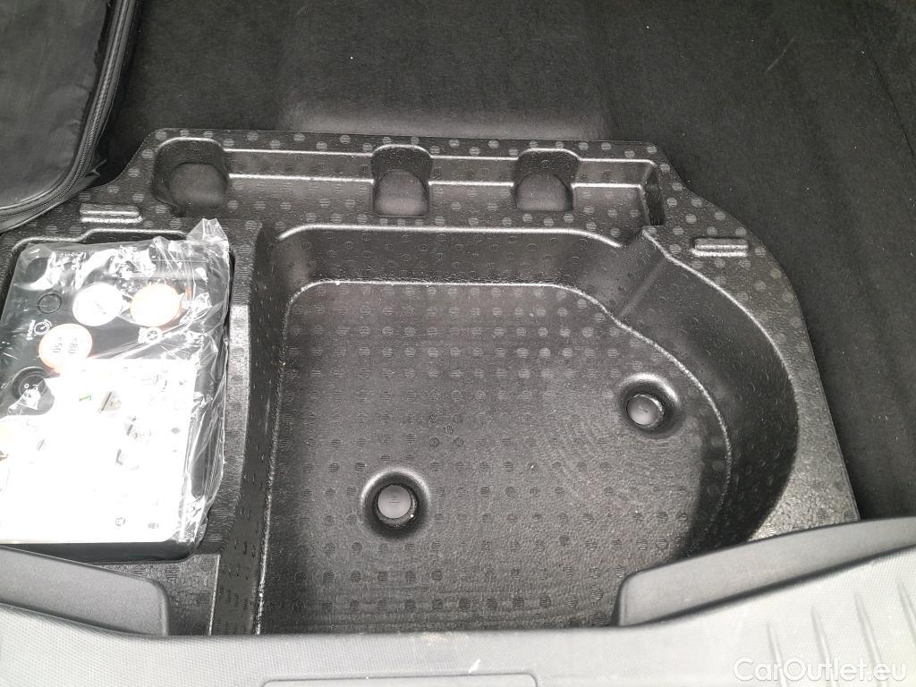  Ford  Mustang FORD  Mach-E / 2020 / 5P / todoterreno AWD 258kW Batería 98.8Kwh #4