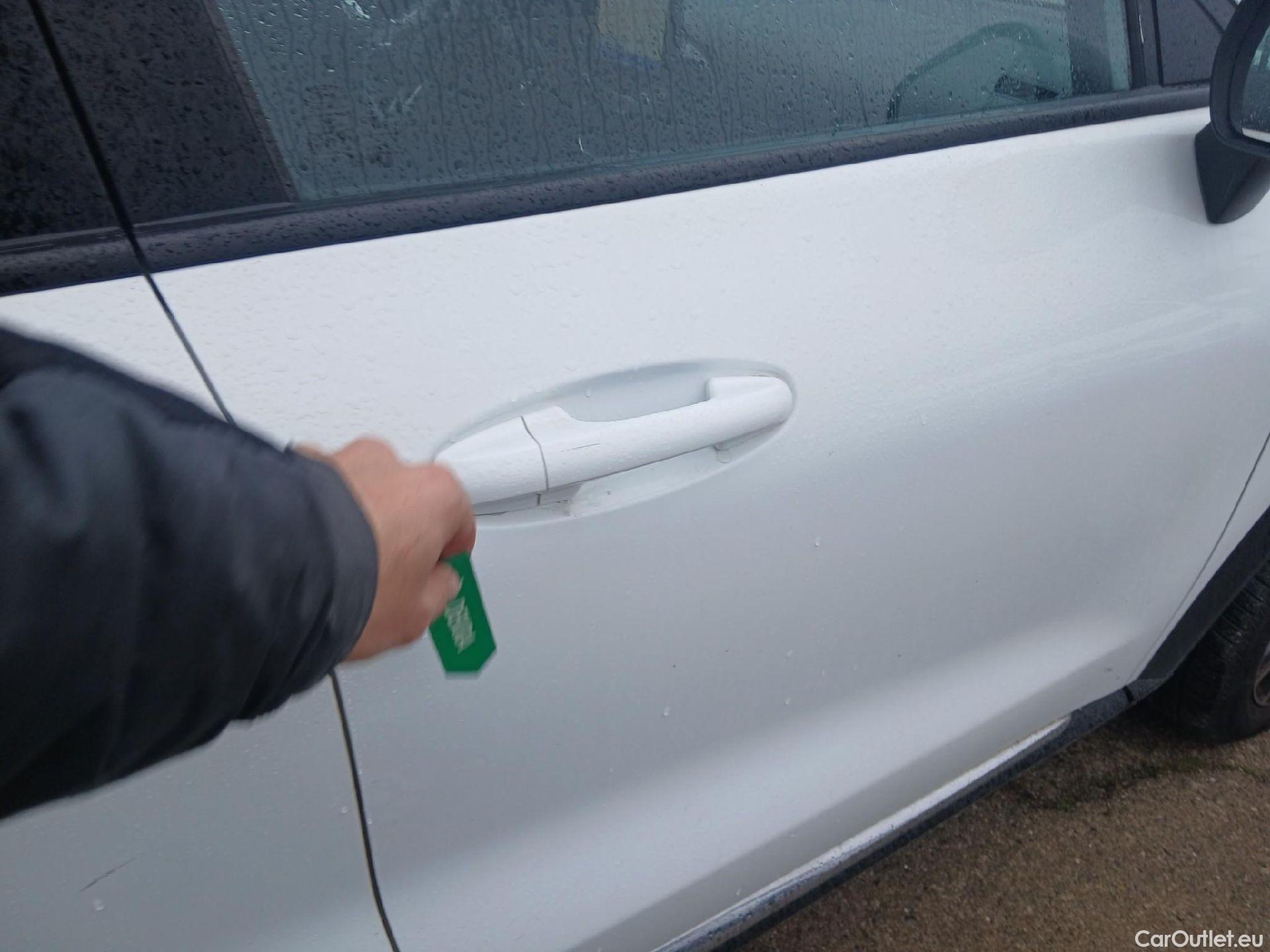  Ford  Puma FORD  / 2019 / 5P / todoterreno 1.0 EcoBoost 92kW (125cv) Titanium MHEV #37