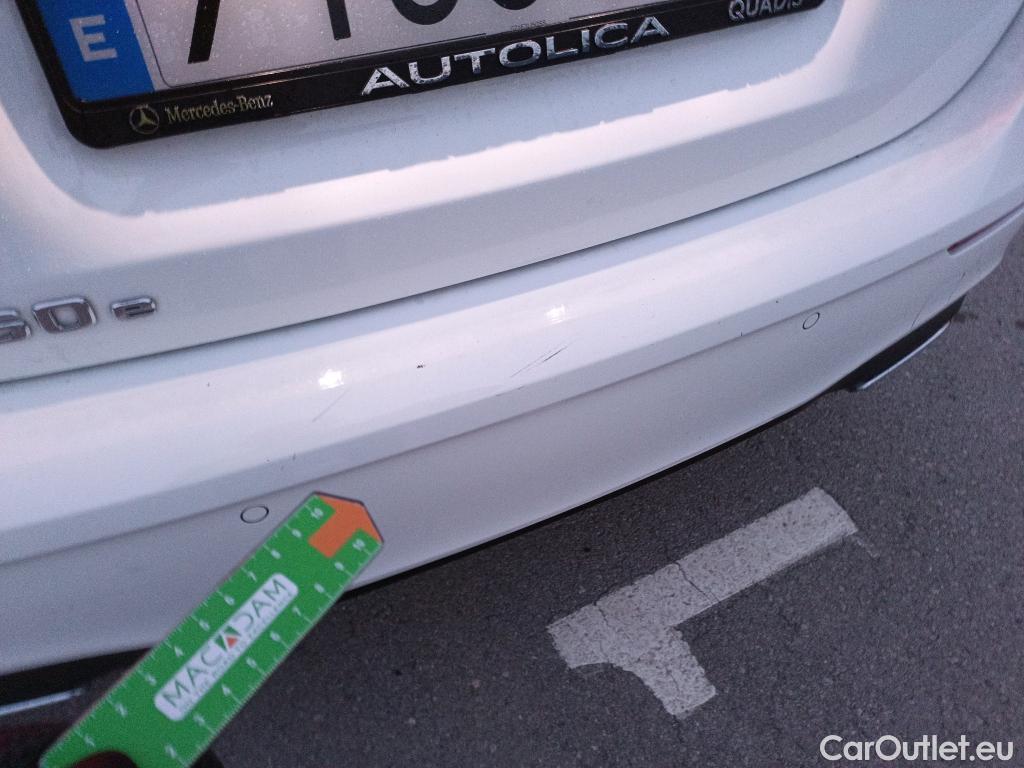  Mercedes  A-Klasse MERCEDES-BENZ Clase A / 2018 / 5P / berlina con portón A 250 e #7