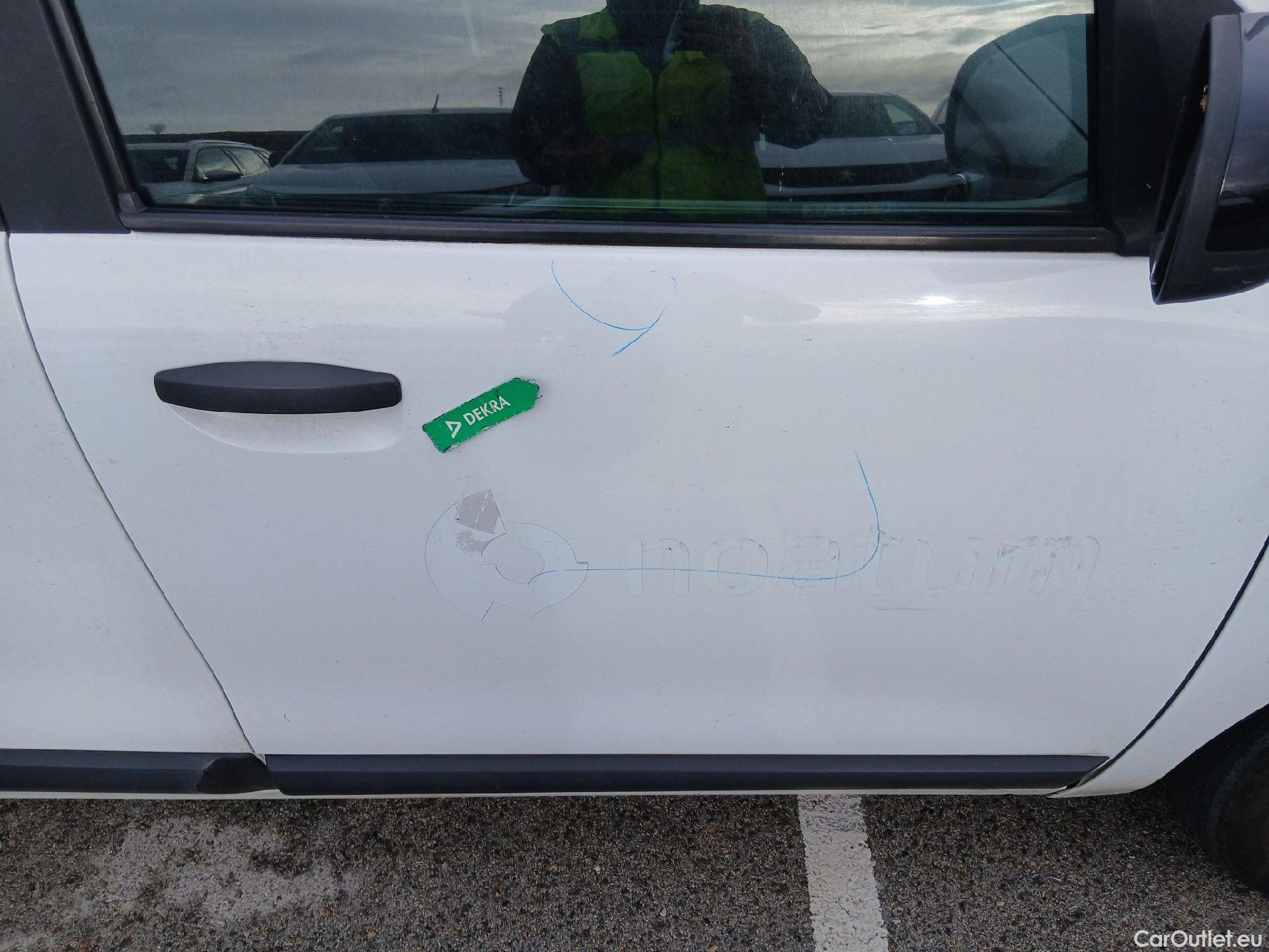  Dacia  Lodgy DACIA  / 2012 / 5P / monovolumen compacto Comfort Blue dCi 70kW (95CV) 7Pl - 18 #39