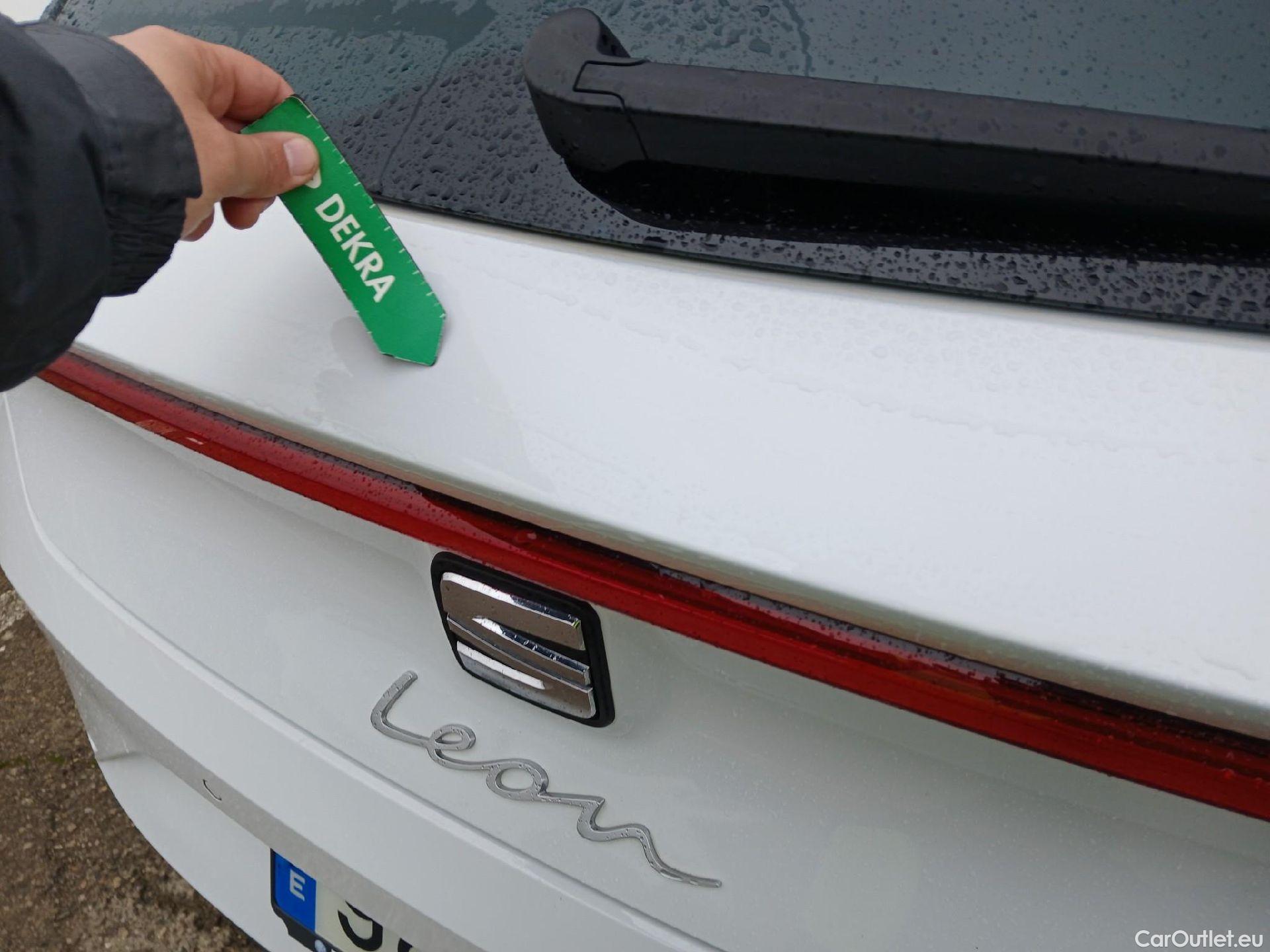  Land Rover  Discovery SEAT Nuevo León / 2020 / 5P / berlina con portón 1.4 e-Hybrid DSG-6 S&S FR Go XL(SP) #31