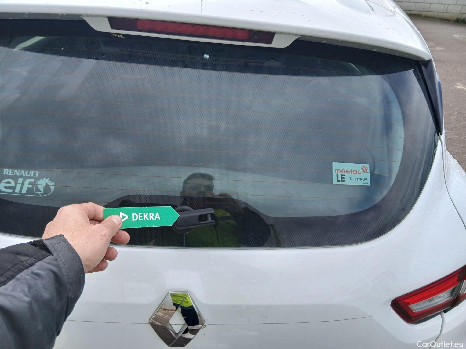  Renault  Clio RENAULT  / 2016 / 5P / berlina con portón Business TCe 66kW (90CV) GLP -18 #27