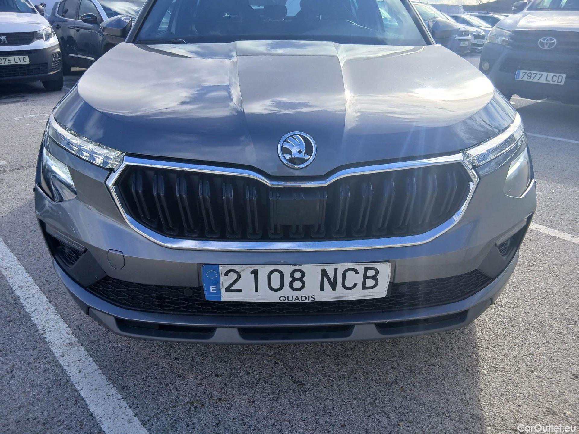  Land Rover  Discovery SKODA Kamiq / 2024 / 5P / todoterreno 1.0 TSI 85kW (115CV) DESIGN(SP) #5