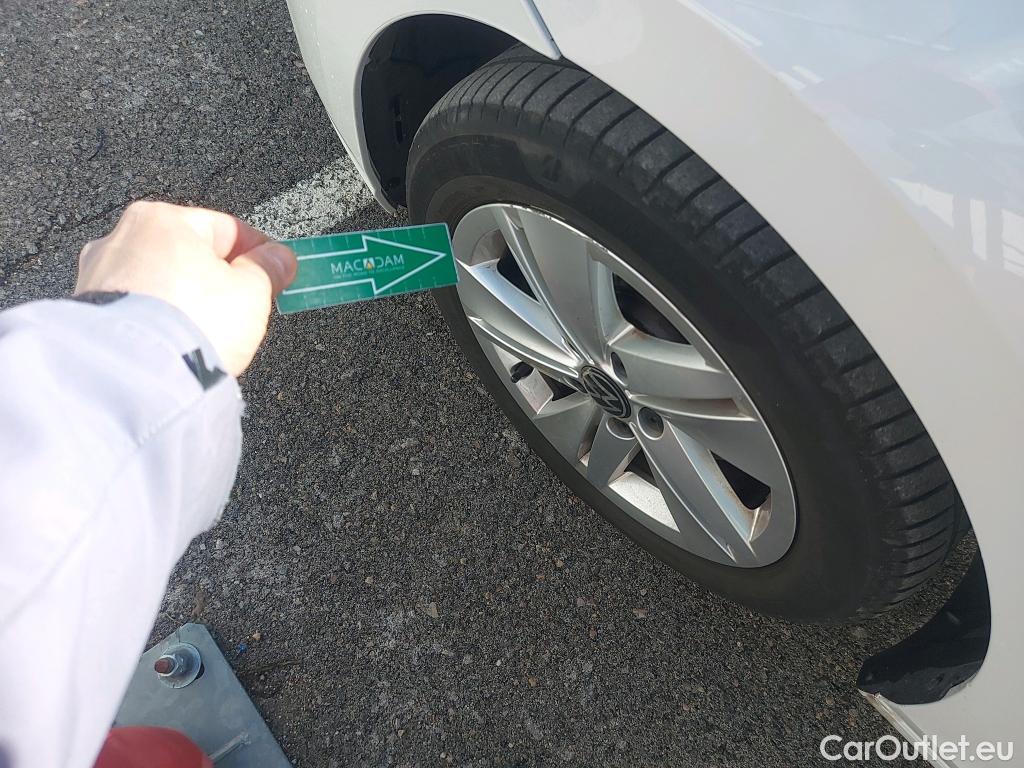  Volkswagen  Golf  VOLKSWAGEN / 2020 / 5P / berlina con portón 2.0 TDI 85kW (115CV) #12