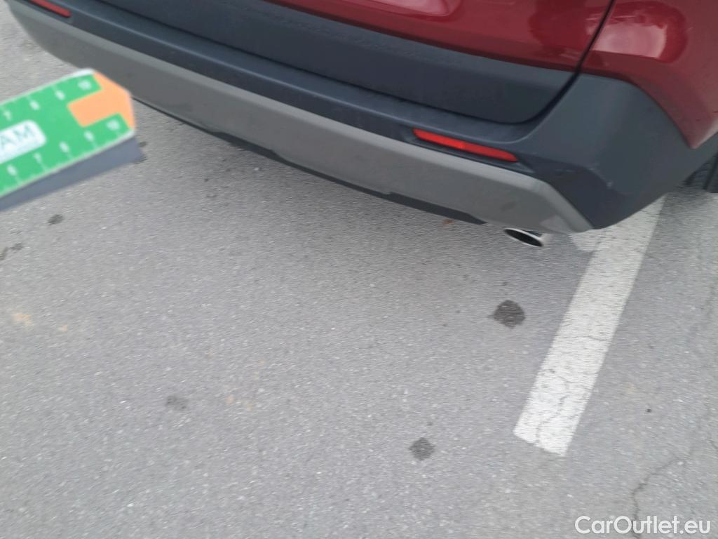  Toyota  RAV4 TOYOTA  / 2018 / 5P / todoterreno 2.5l 220H Advance #3