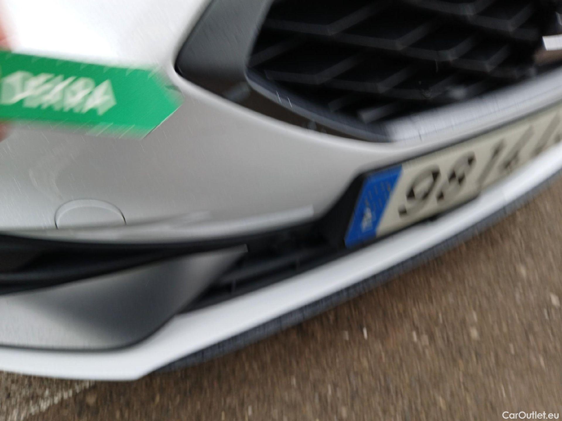  Land Rover  Discovery SEAT Nuevo León / 2020 / 5P / berlina con portón 1.4 e-Hybrid DSG-6 S&S FR Go XL(SP) #14