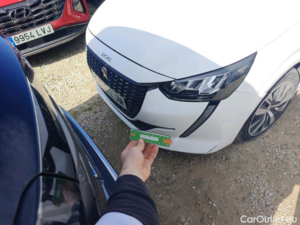  Peugeot  208 PEUGEOT  / 2019 / 5P / berlina con portón PureTech 73kW (100CV) EAT8 Active #13