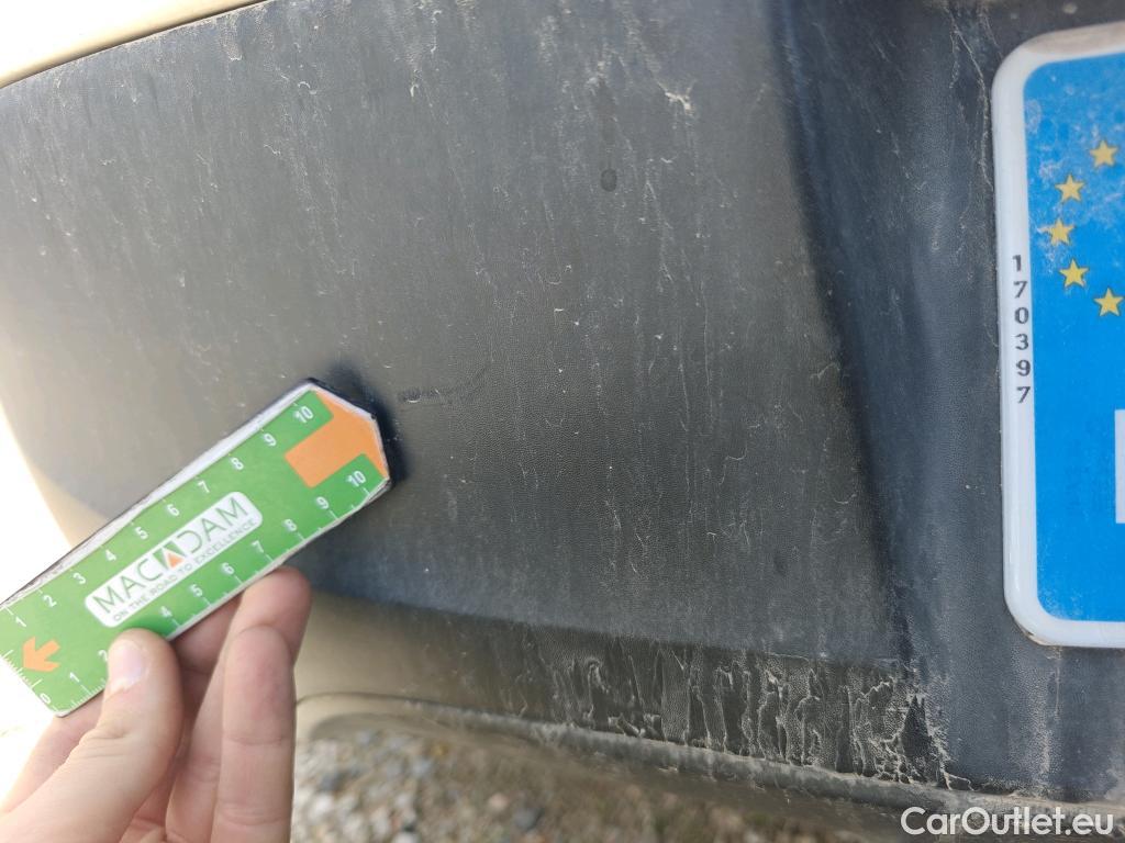  Peugeot  208 PEUGEOT  / 2019 / 5P / berlina con portón PureTech 73kW (100CV) EAT8 Active #33