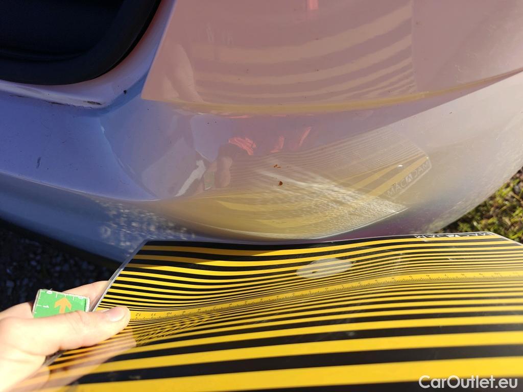  Peugeot  308 PEUGEOT  / 2017 / 5P / berlina con portón 5p Active Pack BlueHDi 130 S&S #17