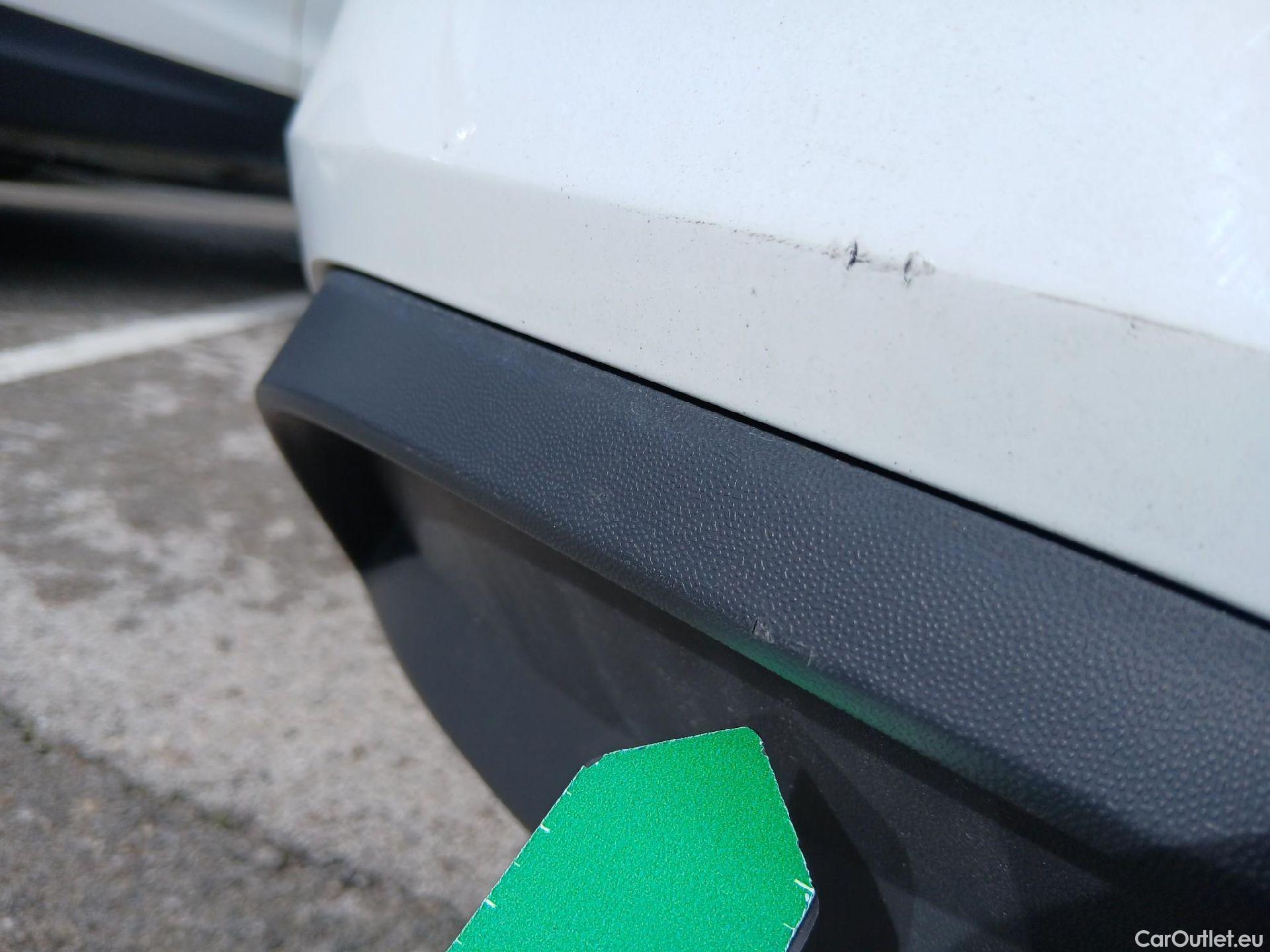  Volkswagen  Golf  VOLKSWAGEN / 2020 / 5P / berlina con portón Life 1.0 eTSI 81kW (110CV) DSG #15