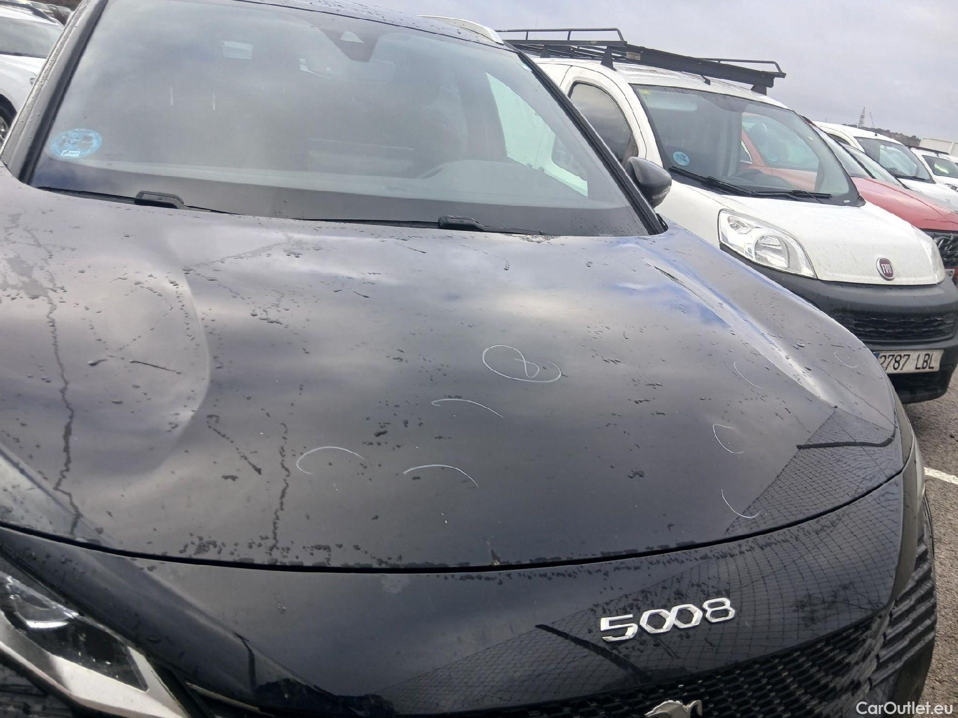  Peugeot  5008 PEUGEOT  / 2020 / 5P / todoterreno 1.5 BlueHDi 96kW S&S GT EAT8 #5