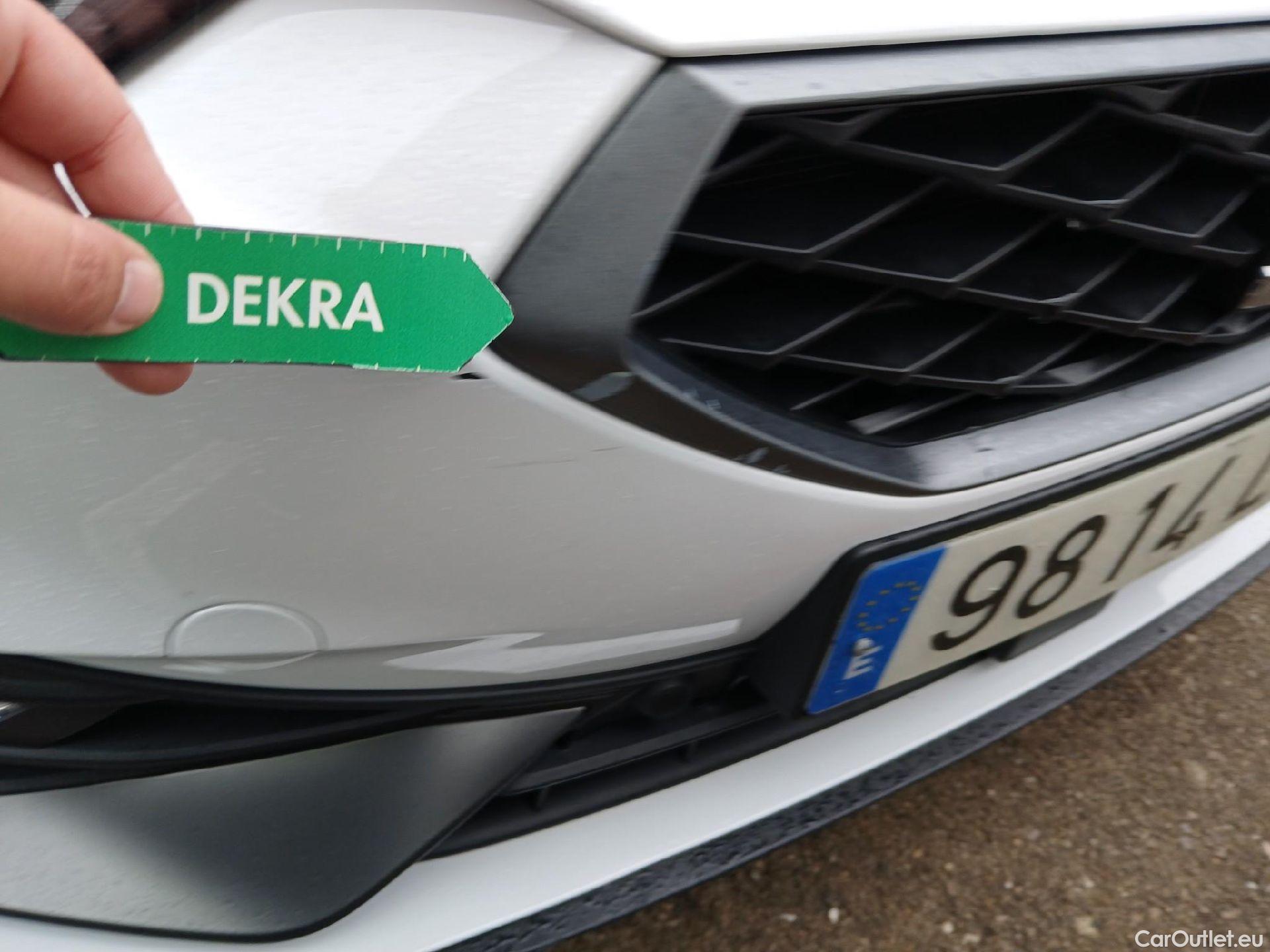  Land Rover  Discovery SEAT Nuevo León / 2020 / 5P / berlina con portón 1.4 e-Hybrid DSG-6 S&S FR Go XL(SP) #15