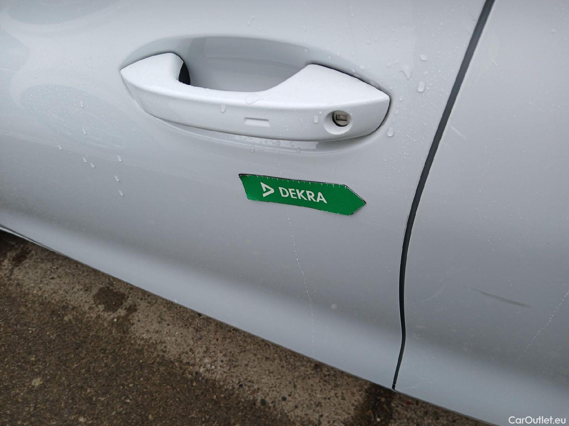  Land Rover  Discovery SEAT Nuevo León / 2020 / 5P / berlina con portón 1.4 e-Hybrid DSG-6 S&S FR Go XL(SP) #20