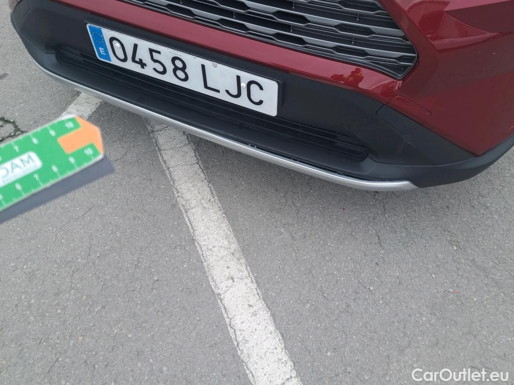  Toyota  RAV4 TOYOTA  / 2018 / 5P / todoterreno 2.5l 220H Advance #5