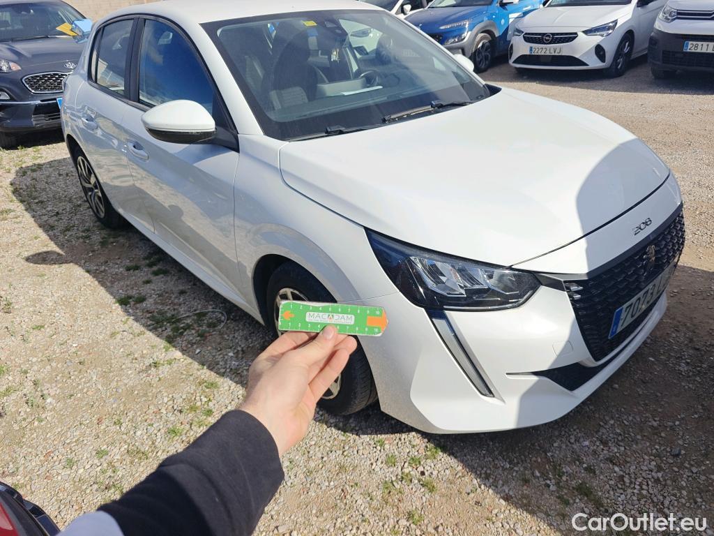  Peugeot  208 PEUGEOT  / 2019 / 5P / berlina con portón PureTech 73kW (100CV) EAT8 Active #48