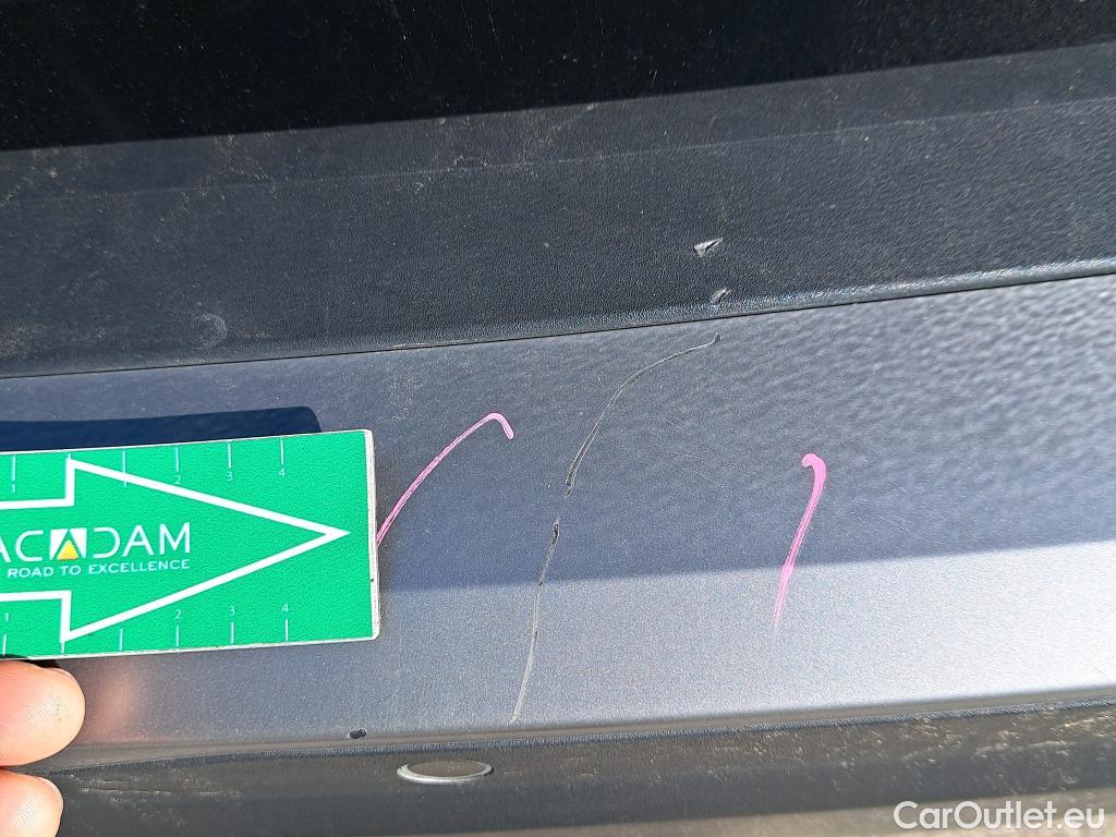  Peugeot  2008 PEUGEOT  / 2023 / 5P / todoterreno GT Puretech 130 S&S EAT8 #14