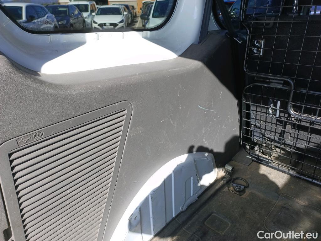  Ford  Transit Connect FORD  / 2013 / 5P / combi Kombi 1.5 TDCi 88kW Trend 230 L2 (N1) #23