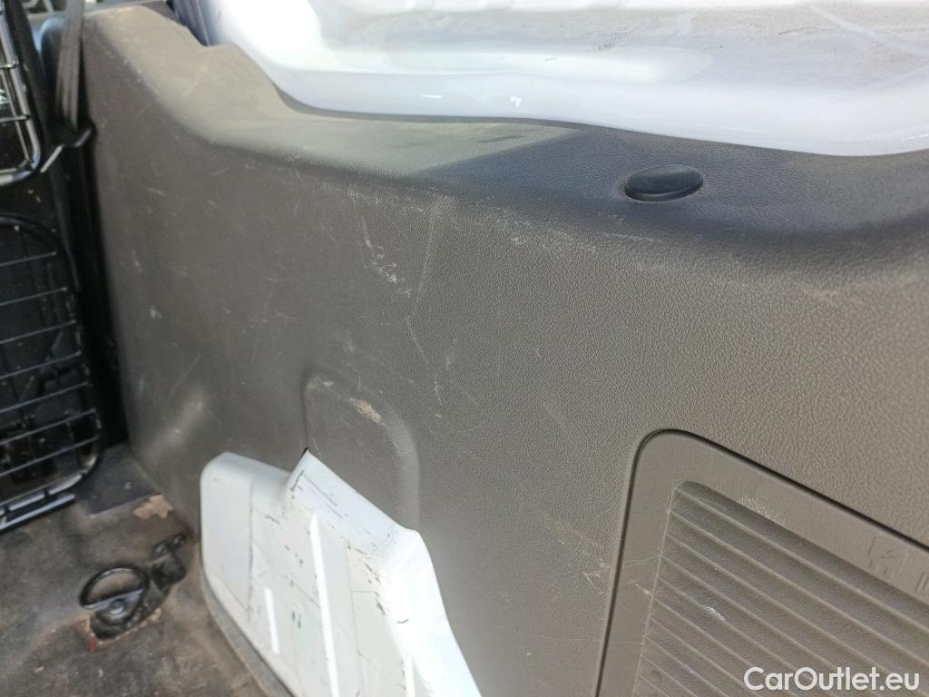  Ford  Transit Connect FORD  / 2013 / 5P / combi Kombi 1.5 TDCi 88kW Trend 230 L2 (N1) #22