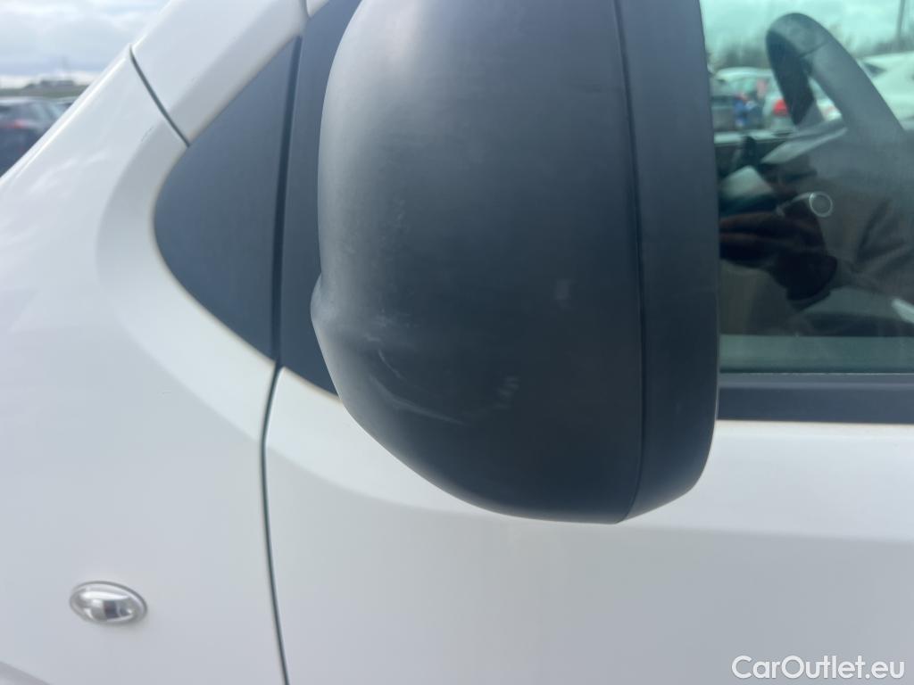  Opel  Vivaro OPEL  / 2019 / 4P / combi 1.5 Diésel 88kW (120CV) L Inc. Express #52