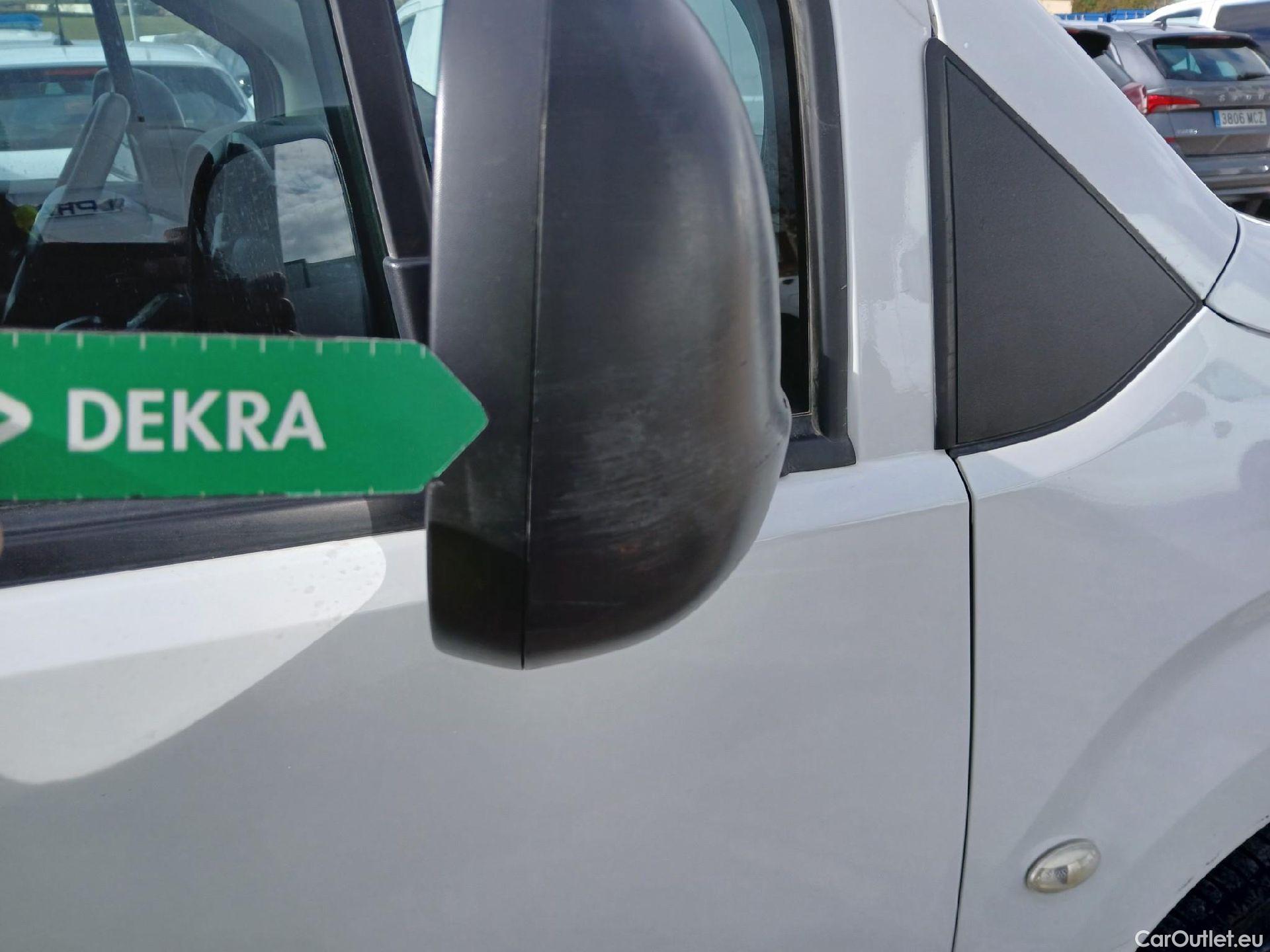  Citroen  Berlingo CITROEN  / 2018 / 4P / monovolumen compacto Talla M BlueHDi 100 S&S LIVE #82