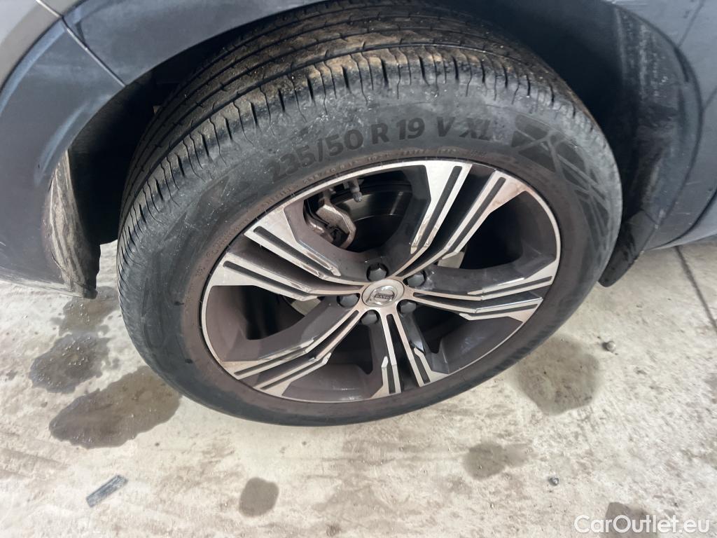  Volvo  XC 40 VOLVO XC40 / 2017 / 5P / todoterreno 1.5 T4 Twin Recharge Inscription Auto #7