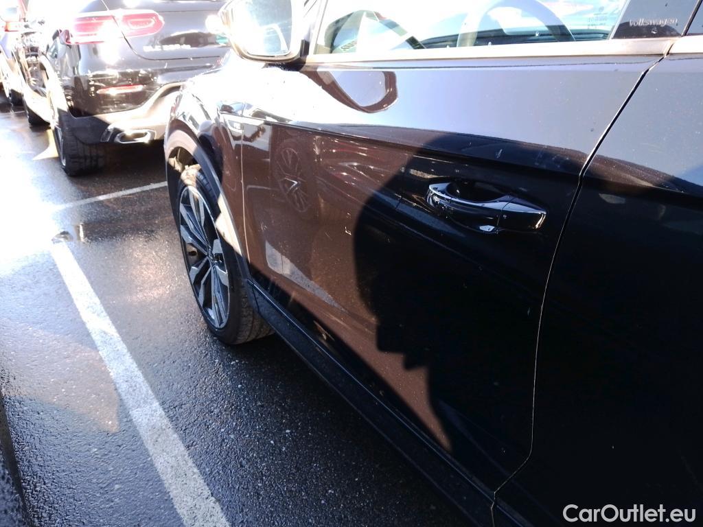  Volkswagen  T-ROC VOLKSWAGEN  / 2017 / 5P / todoterreno Sport 2.0 TDI 110kW (150CV) #17