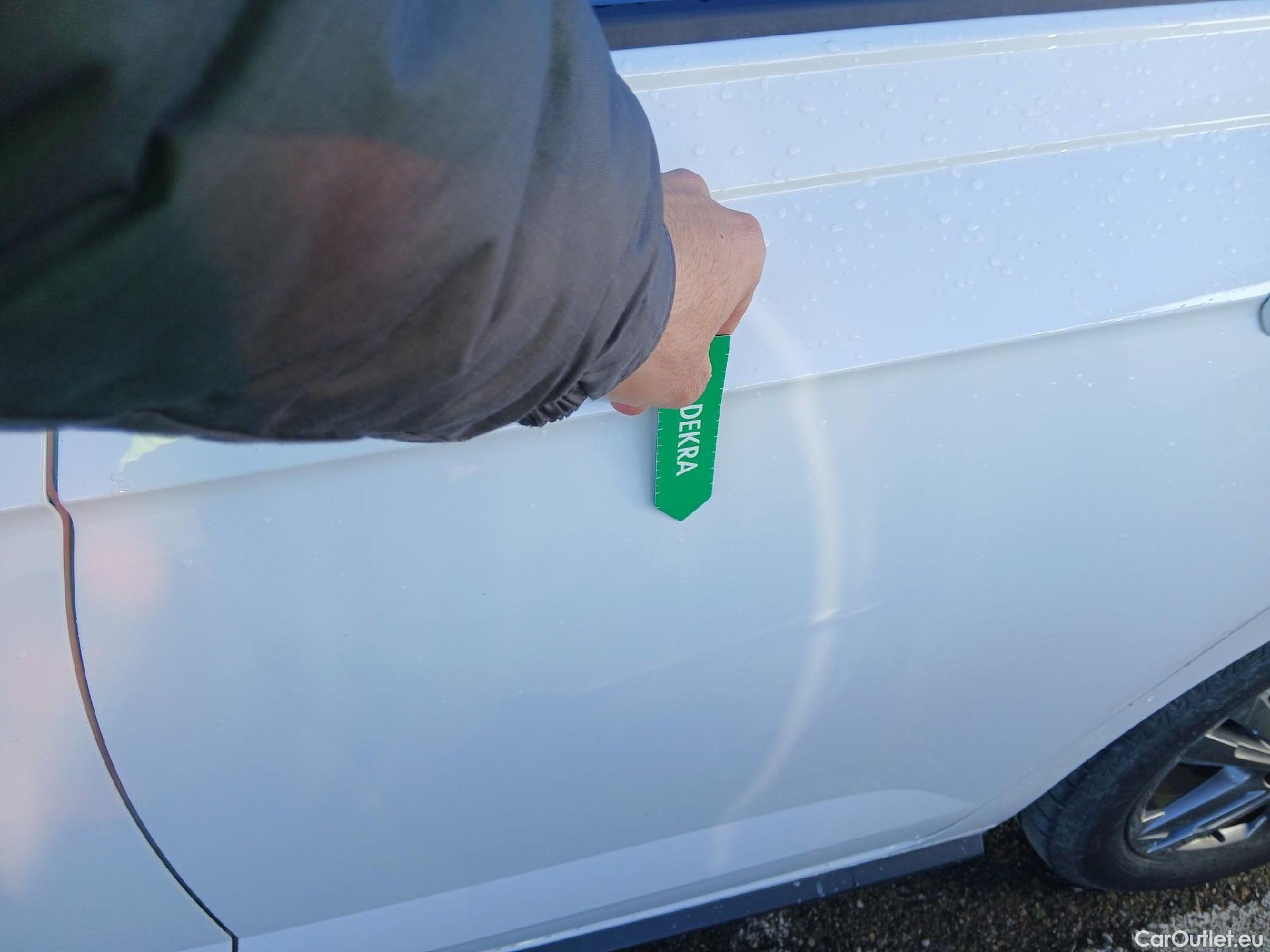  Volkswagen  Polo VOLKSWAGEN  / 2021 / 5P / berlina con portón R-Line 1.0 TSI 70kW (95CV) #12