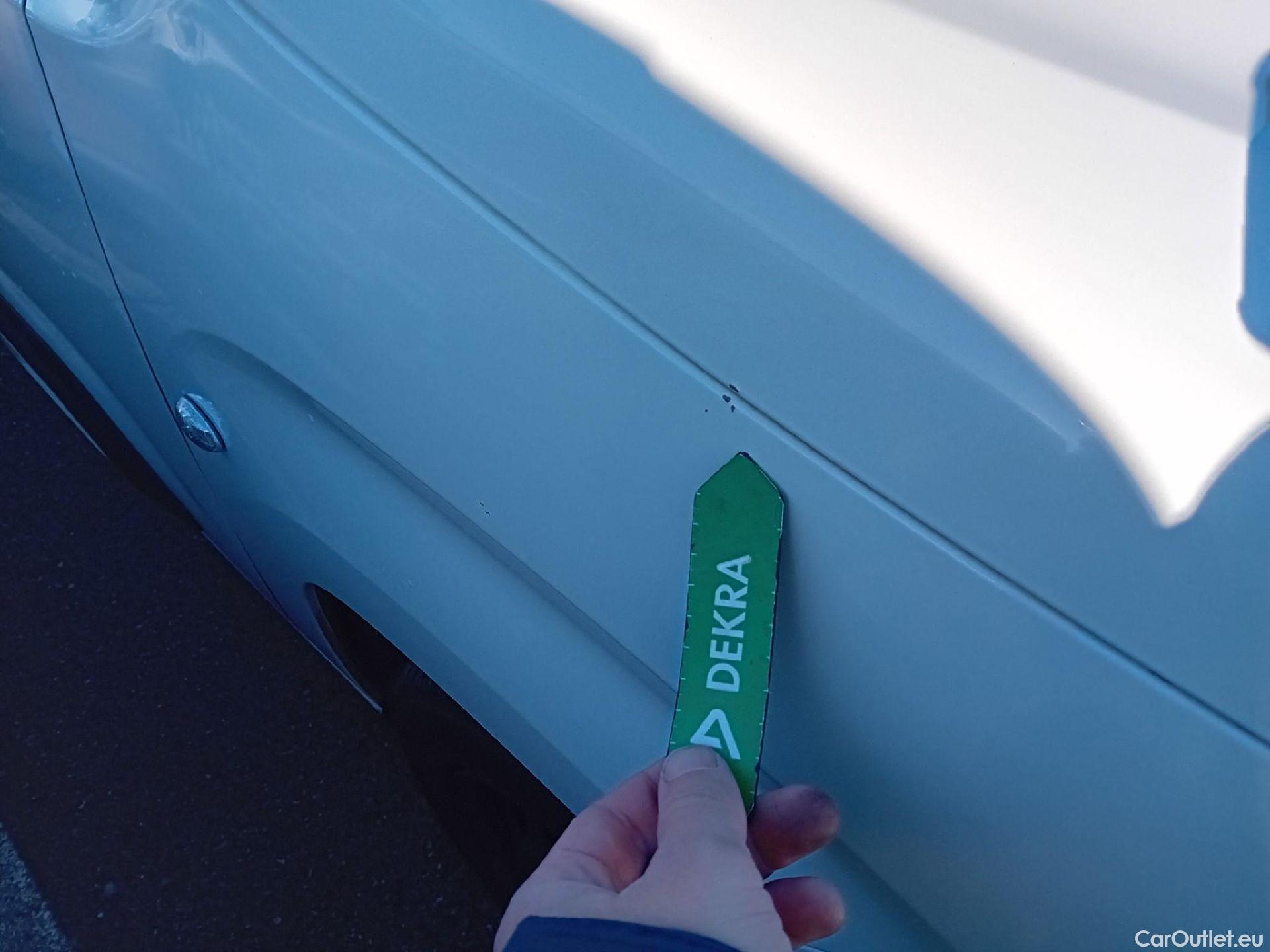  Citroen  Berlingo CITROEN  / 2018 / 5P / monovolumen compacto Talla M BlueHDi 100 S&S FEEL #21