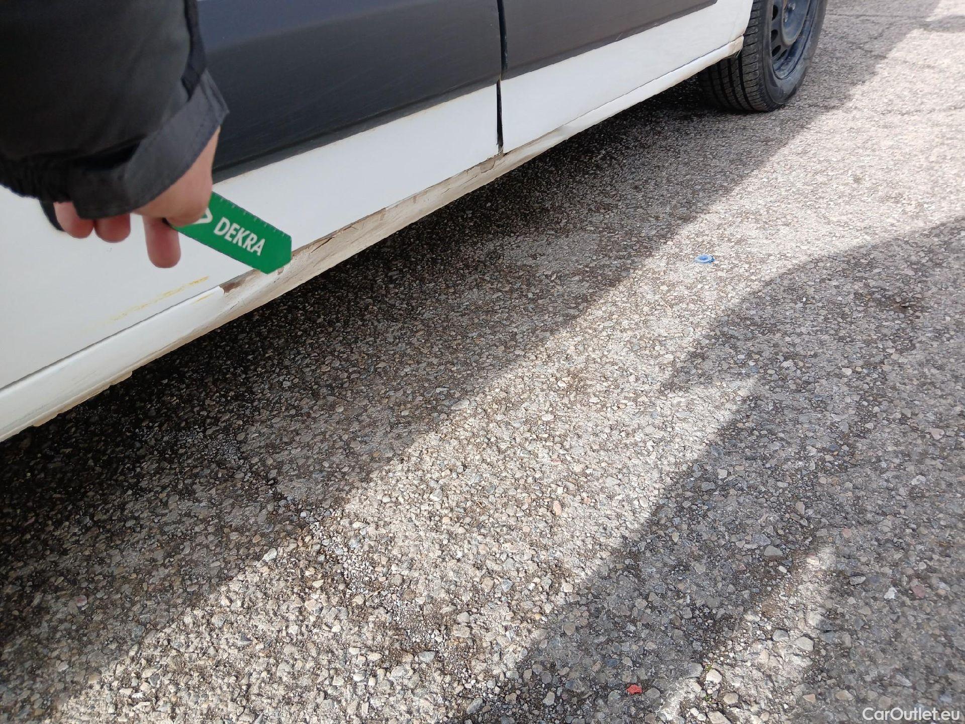  Citroen  Berlingo CITROEN  / 2018 / 4P / monovolumen compacto Talla M BlueHDi 100 S&S LIVE #76