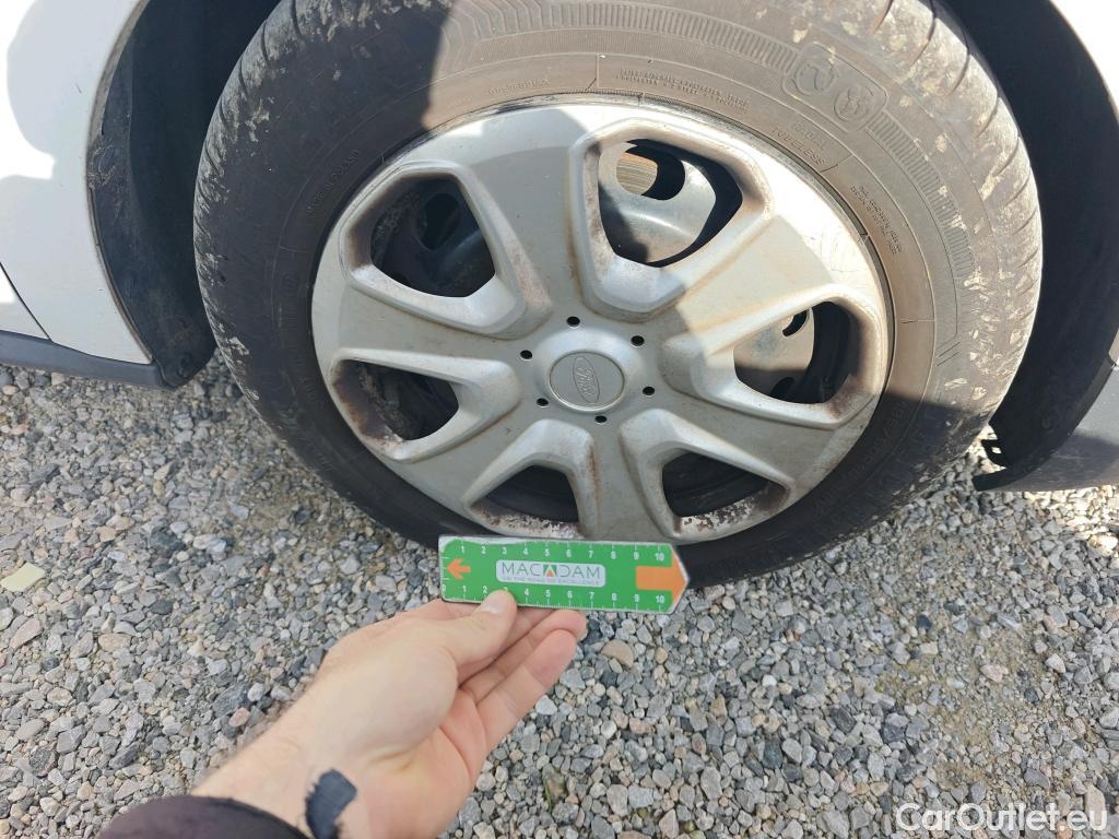  Ford  Transit FORD  Courier/2014/4P/furgón der.turis Van 1.5 TDCi 56kW Trend #69