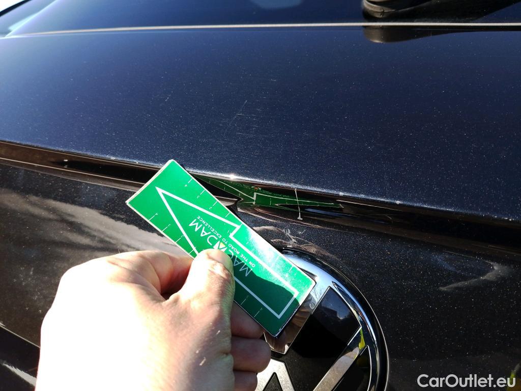  Volkswagen  T-ROC VOLKSWAGEN  / 2017 / 5P / todoterreno Sport 2.0 TDI 110kW (150CV) #2