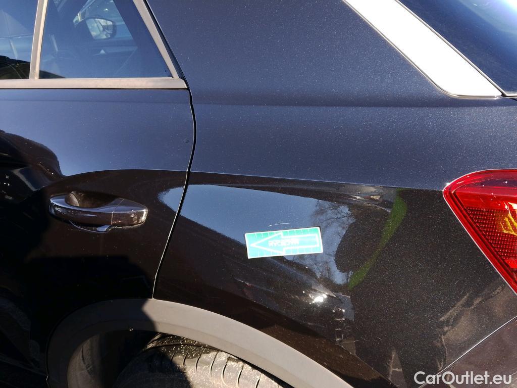  Volkswagen  T-ROC VOLKSWAGEN  / 2017 / 5P / todoterreno Sport 2.0 TDI 110kW (150CV) #19