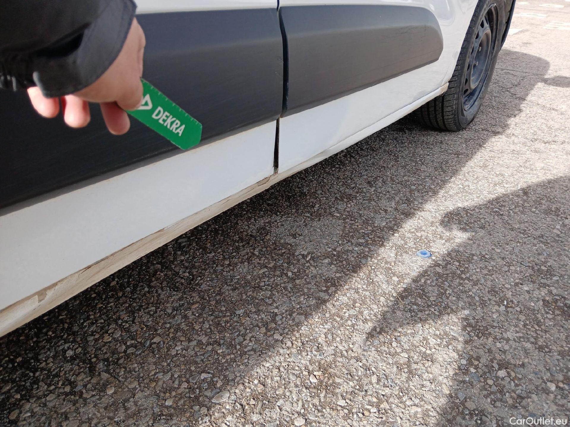  Citroen  Berlingo CITROEN  / 2018 / 4P / monovolumen compacto Talla M BlueHDi 100 S&S LIVE #71