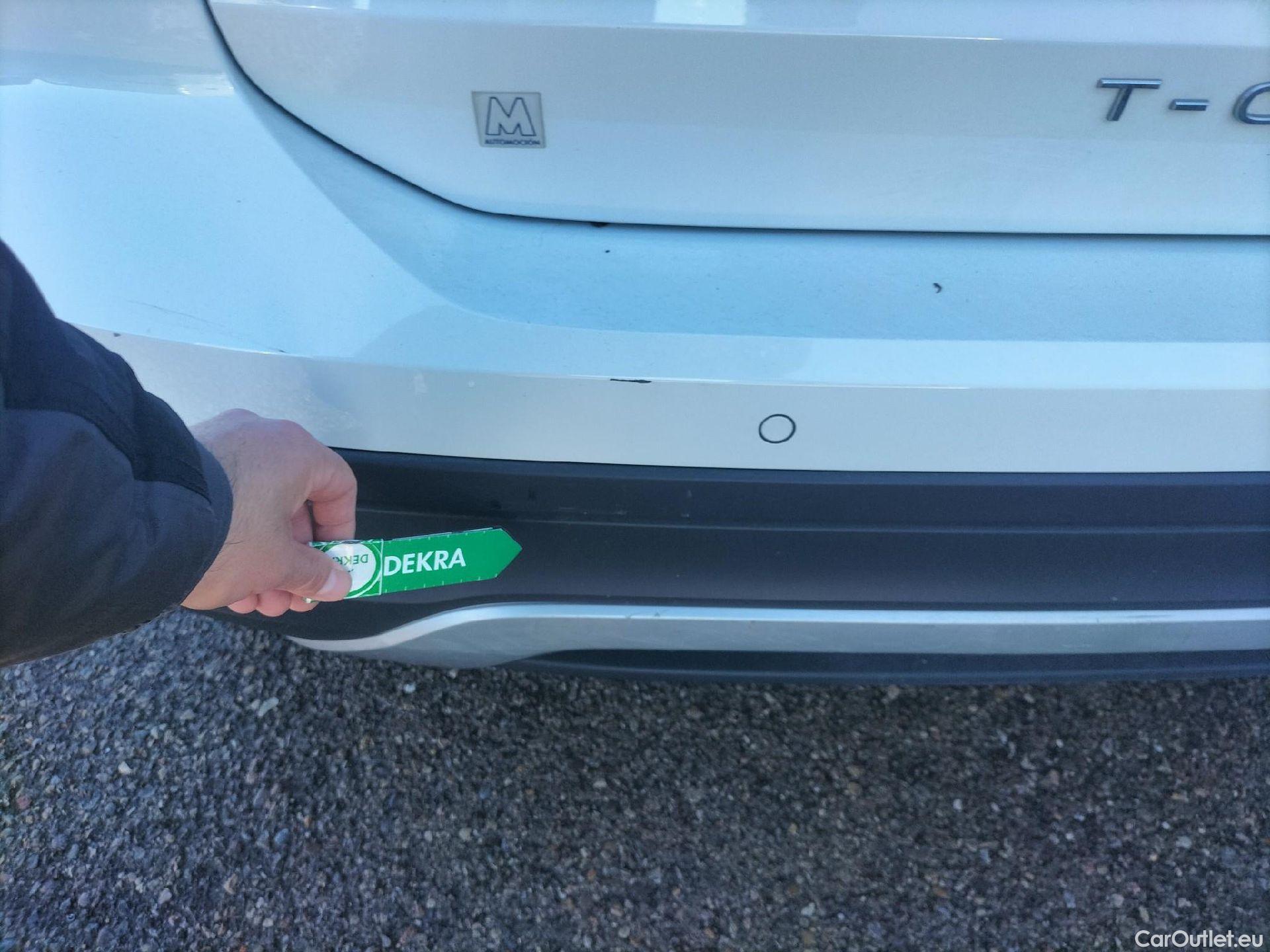  Volkswagen  T-CROSS VOLKSWAGEN  / 2018 / 5P / todoterreno Advance 1.0 TSI 81kW (110CV) DSG (AC3) #17