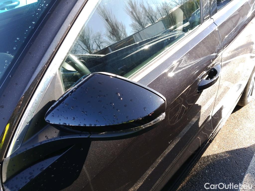  Volkswagen  T-ROC VOLKSWAGEN  / 2017 / 5P / todoterreno Sport 2.0 TDI 110kW (150CV) #26