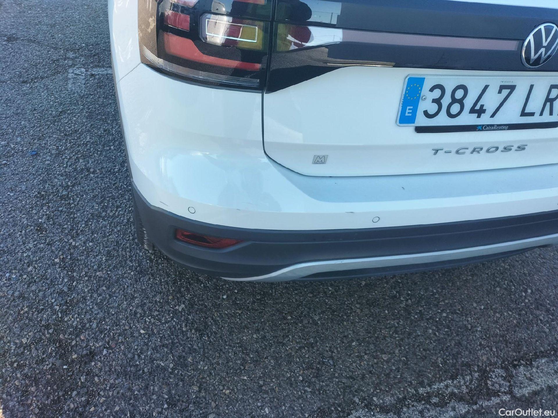  Volkswagen  T-CROSS VOLKSWAGEN  / 2018 / 5P / todoterreno Advance 1.0 TSI 81kW (110CV) DSG (AC3) #15