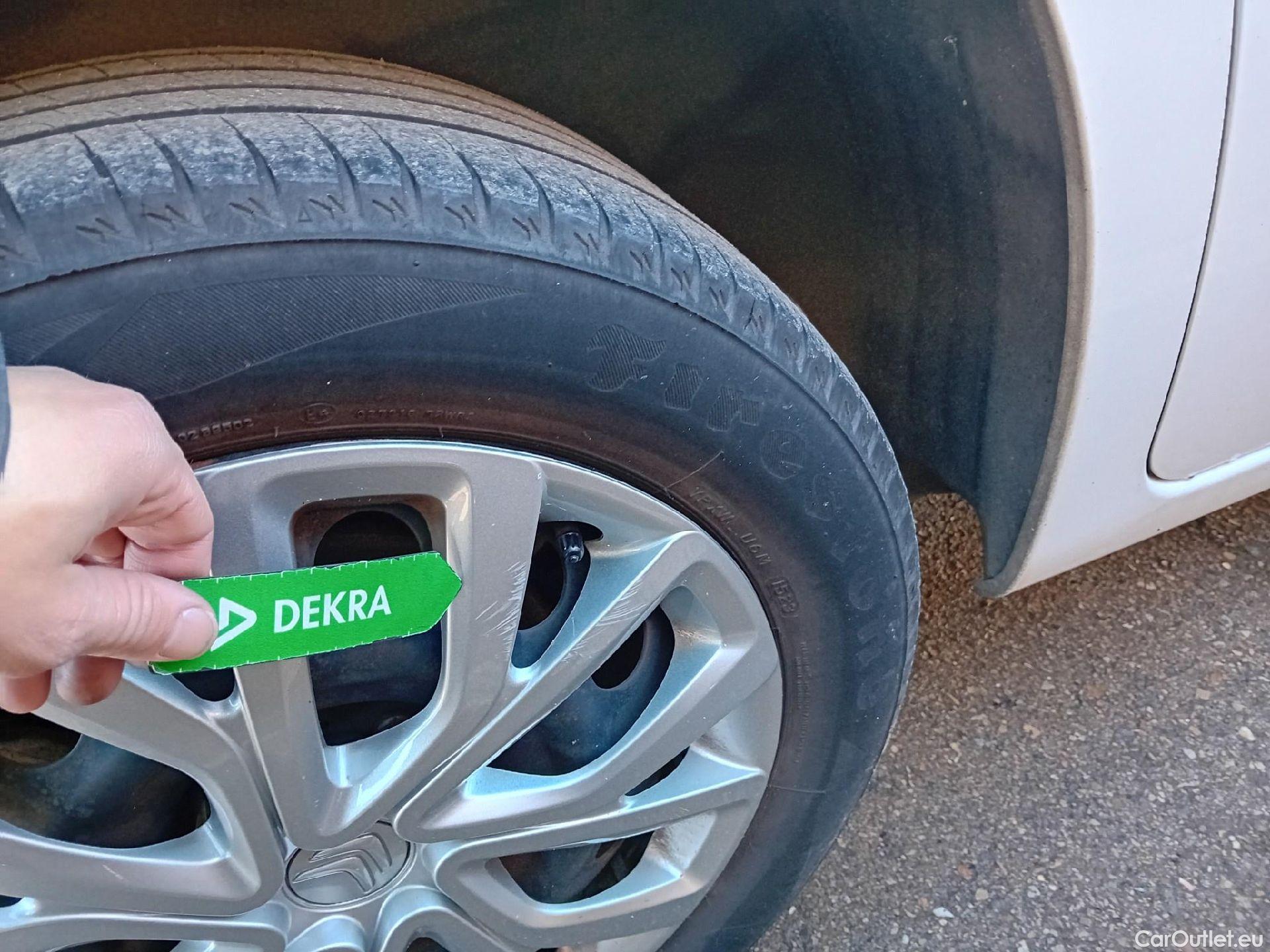  Citroen  Berlingo CITROEN  / 2018 / 5P / monovolumen compacto Talla M BlueHDi 100 S&S FEEL #12