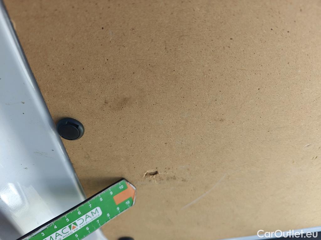  Ford  Transit FORD  Courier/2014/4P/furgón der.turis Van 1.5 TDCi 56kW Trend #25