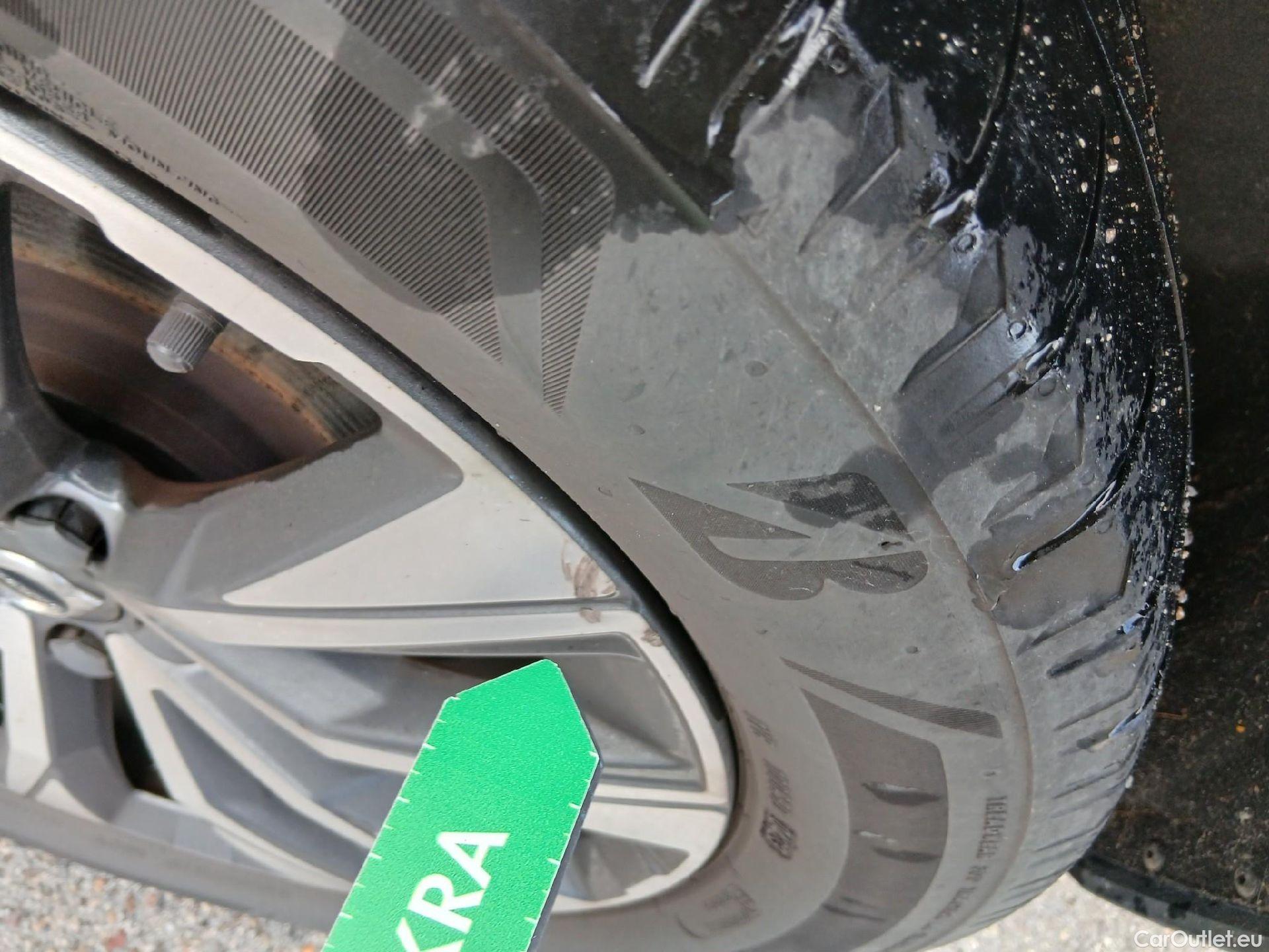  Volvo  XC60 VOLVO  / 2017 / 5P / todoterreno 2.0 T6 AWD Recharge Inscription Auto #2