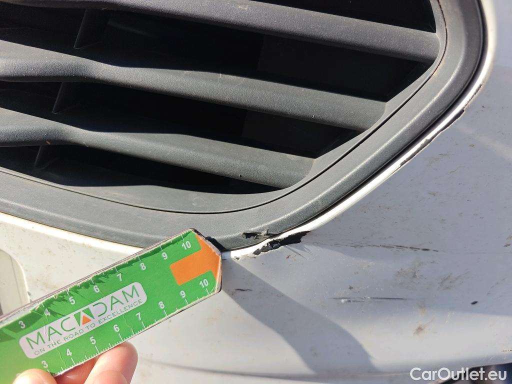  Ford  Transit FORD  Courier/2014/4P/furgón der.turis Van 1.5 TDCi 56kW Trend #63