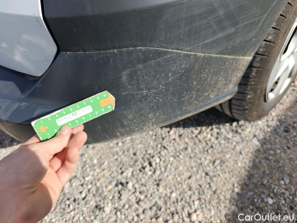  Ford  Transit FORD  Courier/2014/4P/furgón der.turis Van 1.5 TDCi 56kW Trend #46