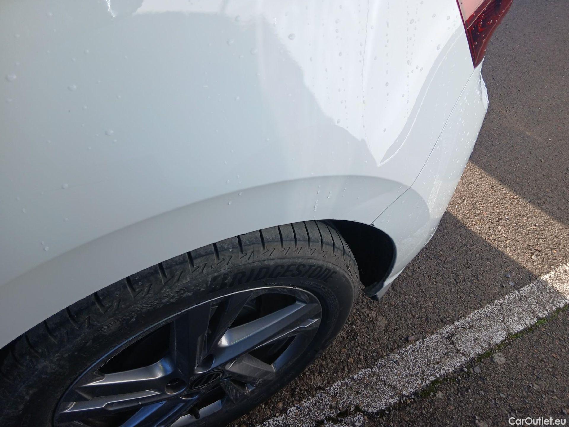  Volkswagen  Polo VOLKSWAGEN  / 2021 / 5P / berlina con portón R-Line 1.0 TSI 70kW (95CV) #14