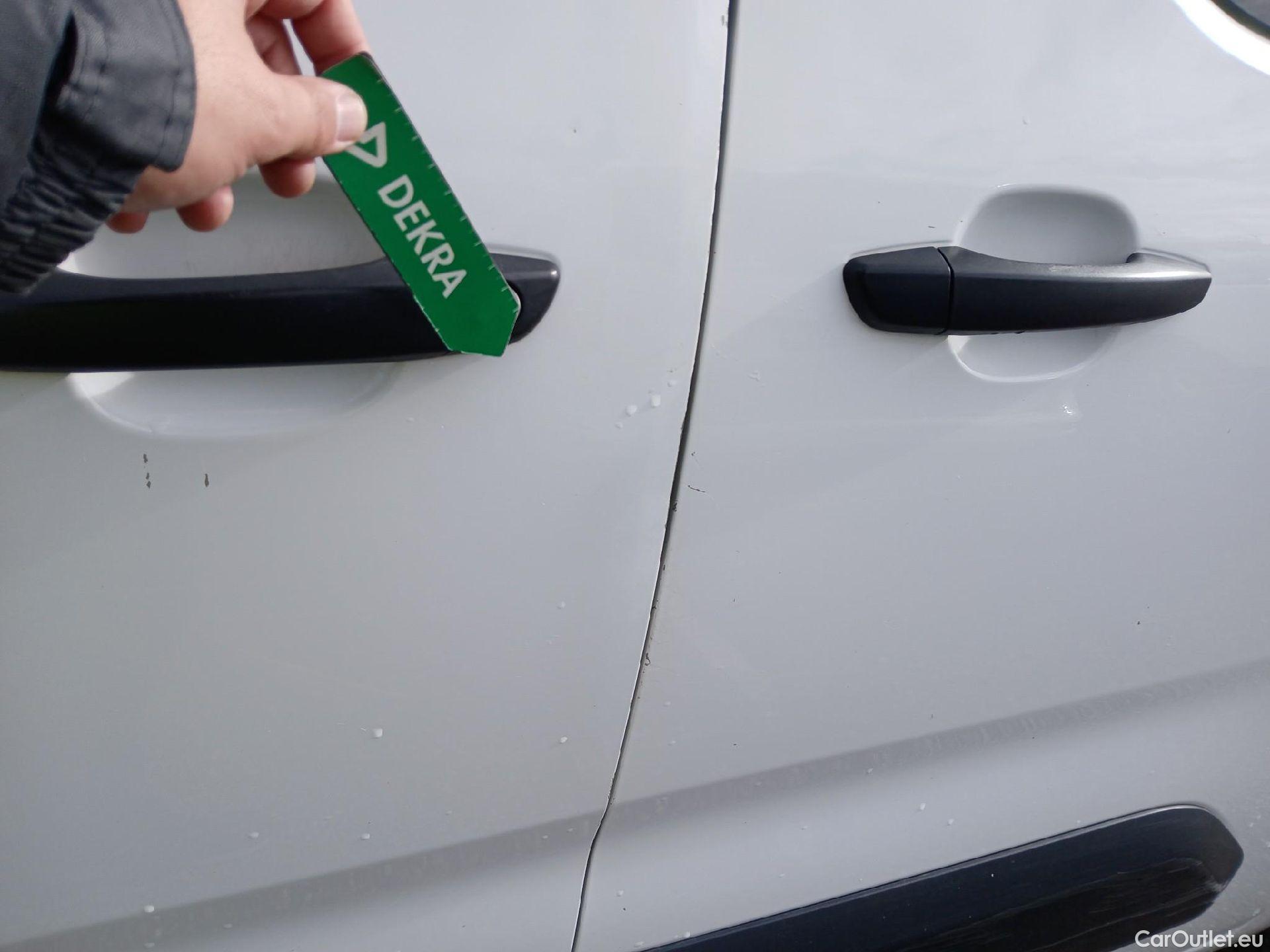  Citroen  Berlingo CITROEN  / 2018 / 4P / monovolumen compacto Talla M BlueHDi 100 S&S LIVE #42