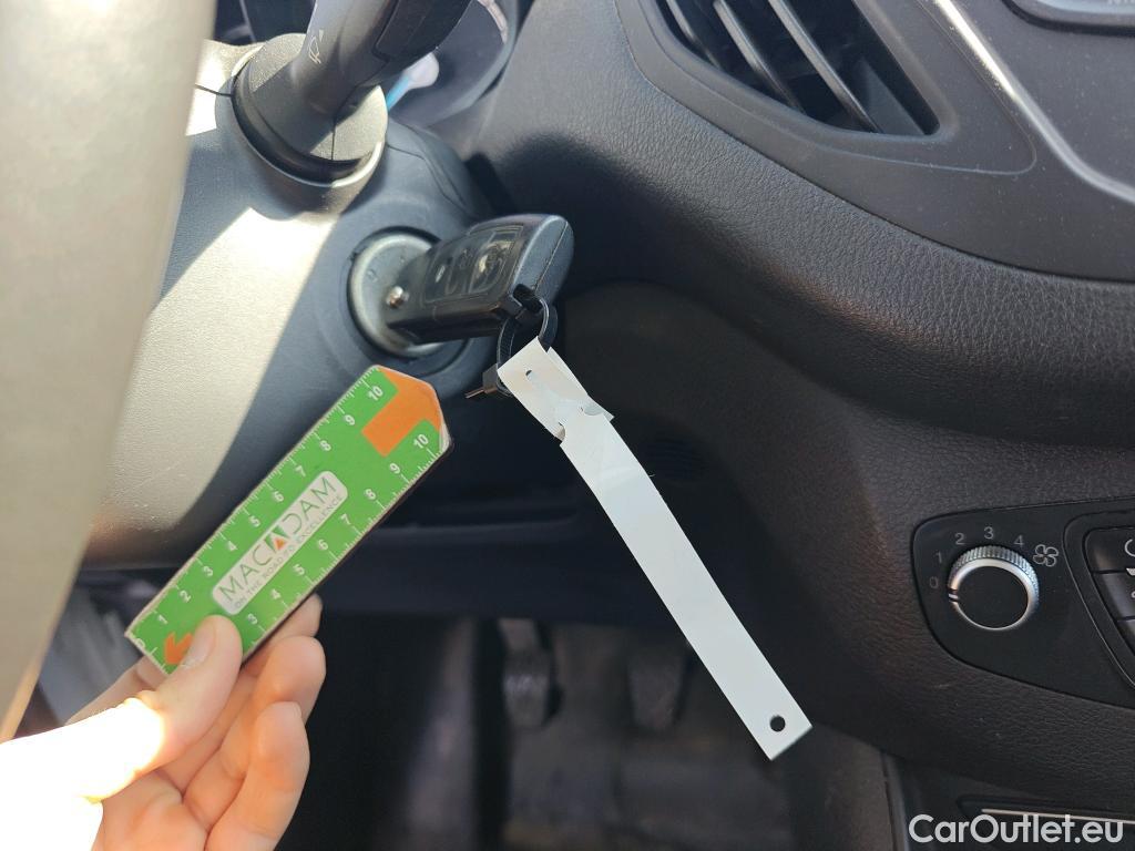  Ford  Transit FORD  Courier/2014/4P/furgón der.turis Van 1.5 TDCi 56kW Trend #1