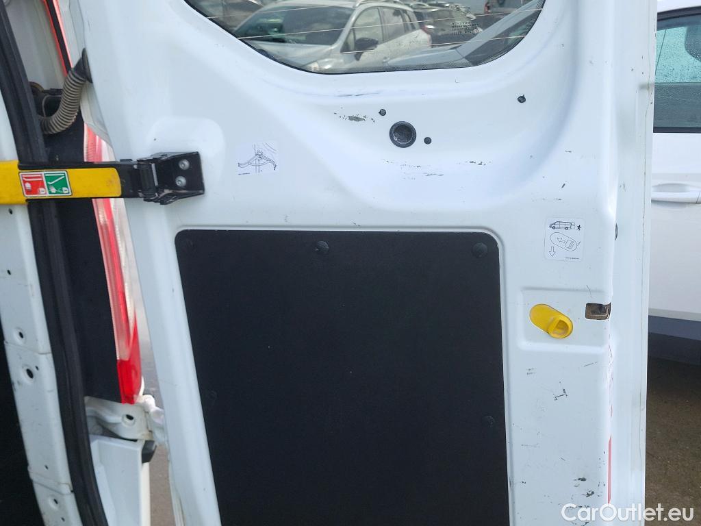  Ford  Transit FORD  Custom / 2012 / 4P / combi Kombi 2.0 TDCI 110kW 320 L1 Trend MHEV #9