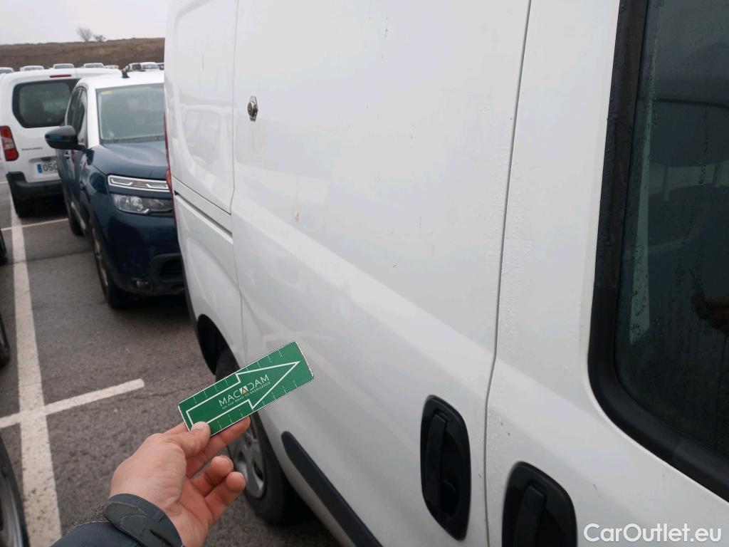  Opel  Combo OPEL  / 2012 / 3P / furgón derivado de turismo Cargo 1.3 CDTI 70kW (95CV) L1 H1 #13