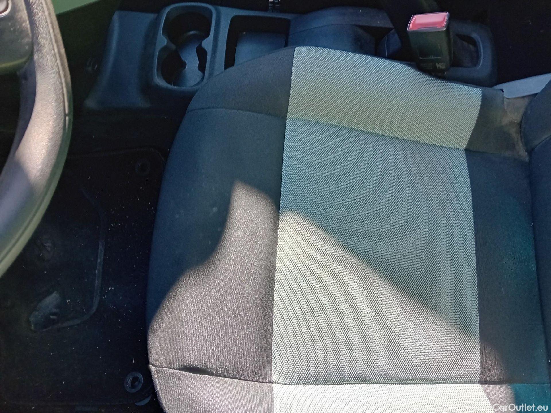  Citroen  Berlingo CITROEN  / 2018 / 5P / monovolumen compacto Talla M BlueHDi 100 S&S FEEL #23