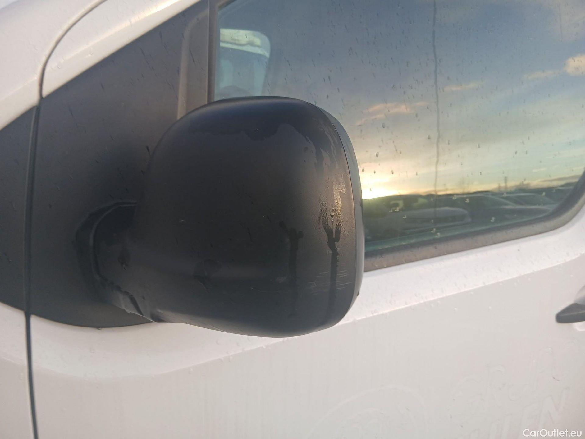  Citroen  Jumpy CITROEN  / 2016 / 4P / furgón Talla M BlueHDi 120 S&S 6v Worker #19