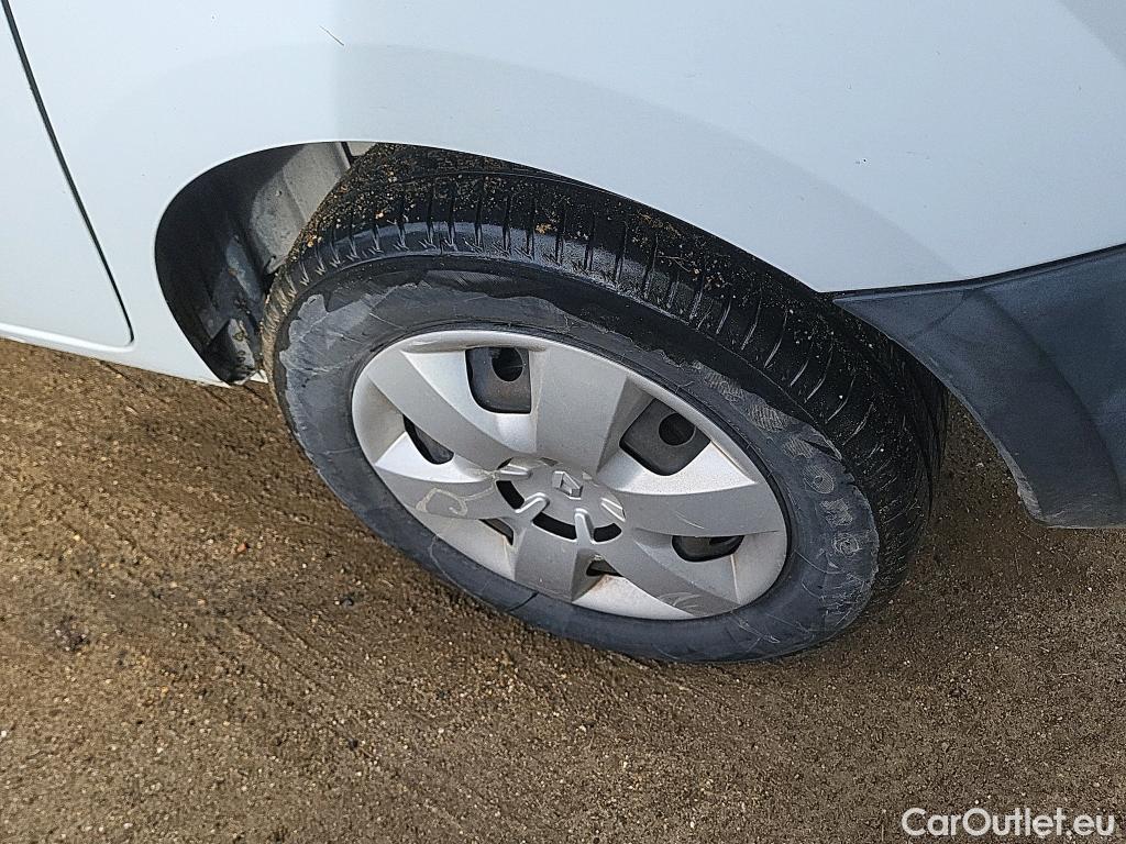  Renault  Kangoo RENAULT  Combi / 2013 / 4P / combi Profesional M1-AF En. dCi 66kW (90CV) E6 #29