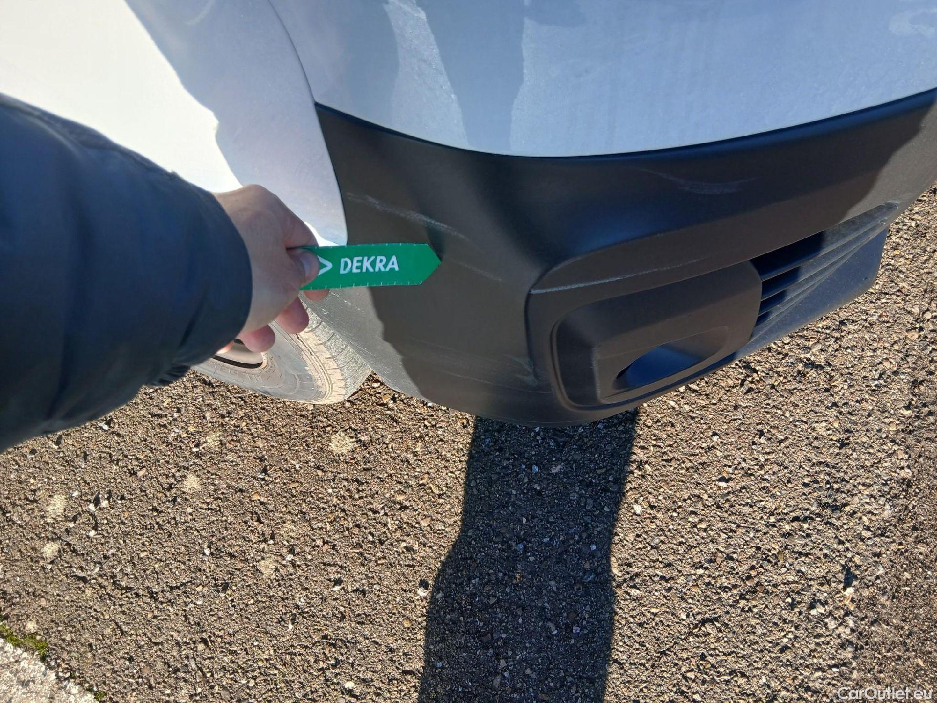  Peugeot  Expert PEUGEOT  / 2016 / 4P / furgón Furgón Premium 1.5 BlueHDi 100 Standard (AC) #2